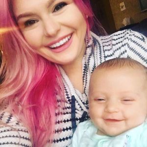 Meet your Posher, Desiree